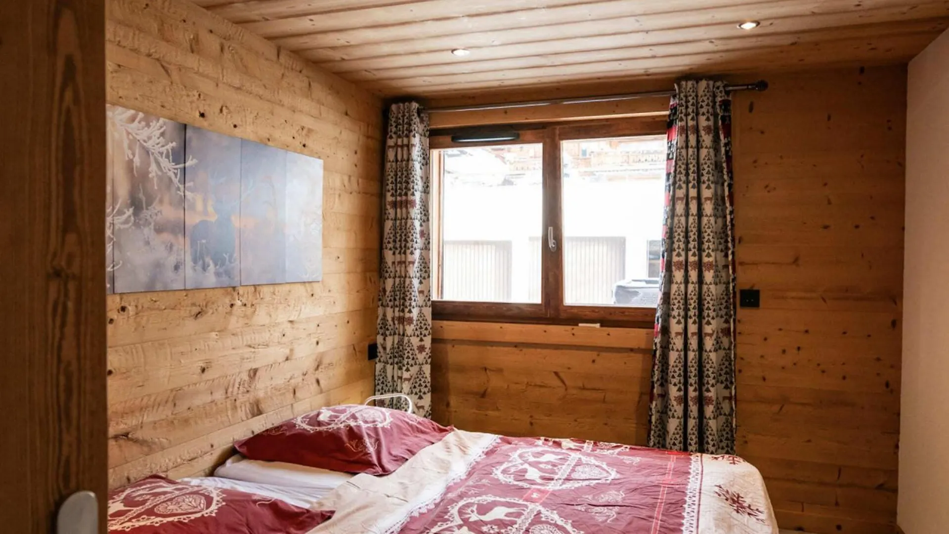 Appartement 4 Pieces, 3 Salles De Bains, Proche Centre Et Remontees Mecaniques, Chatel - Fr-1-676-173