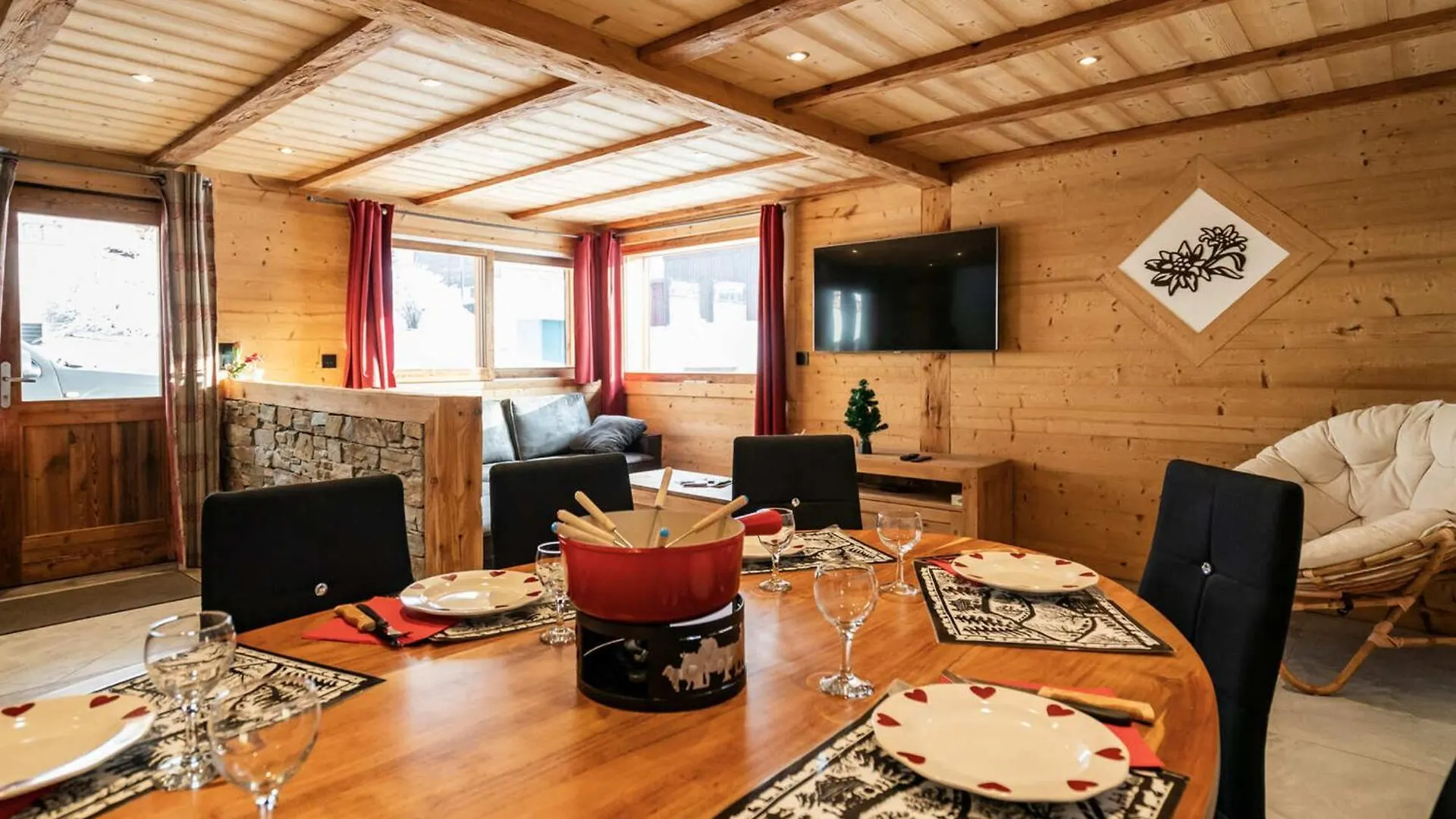 Appartement 4 Pieces, 3 Salles De Bains, Proche Centre Et Remontees Mecaniques, Chatel - Fr-1-676-173 Apartman